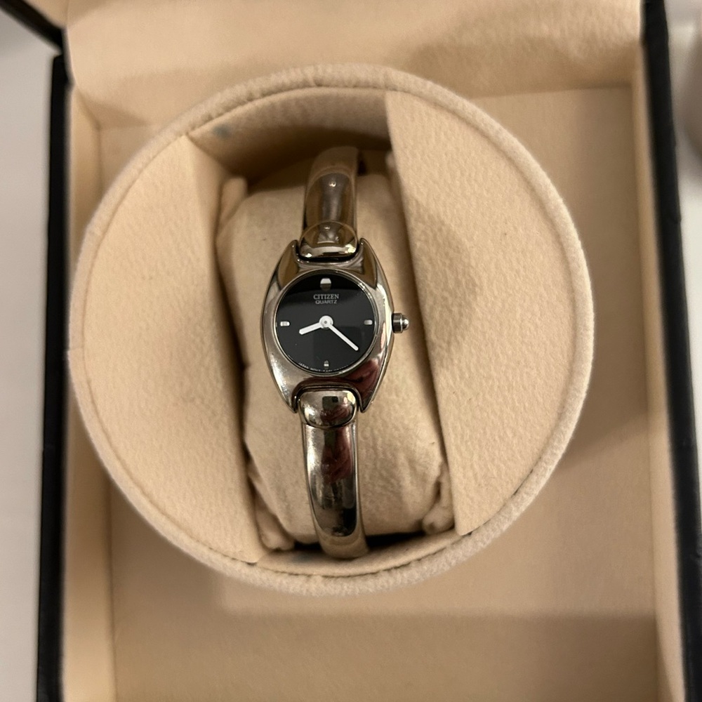 Citizen Watch Quartz Women's 5421-S76434 Black Dial Working New Battery